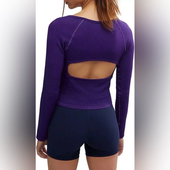 FP Movement by Free People Top Bail Out Womens XS/S Layer Henley Crop Top NEW - Picture 2 of 13